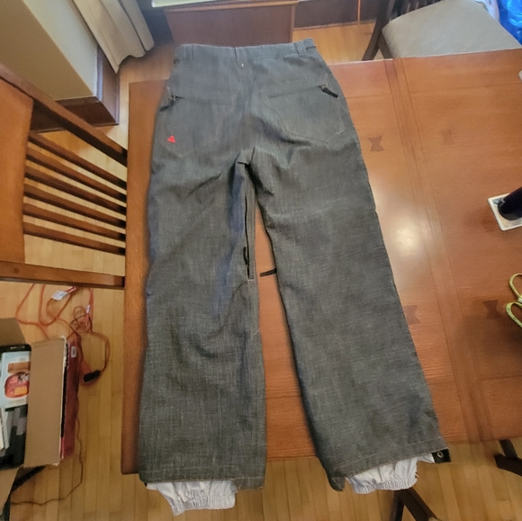 Turbine Boardwear XL Board Pants - Picture 2 of 16